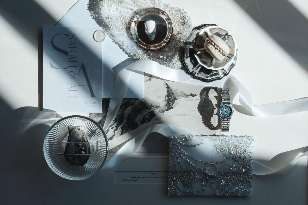 Individuell gestaltete Hochzeitspapeterie mit passenden Grafiken und feinen Details